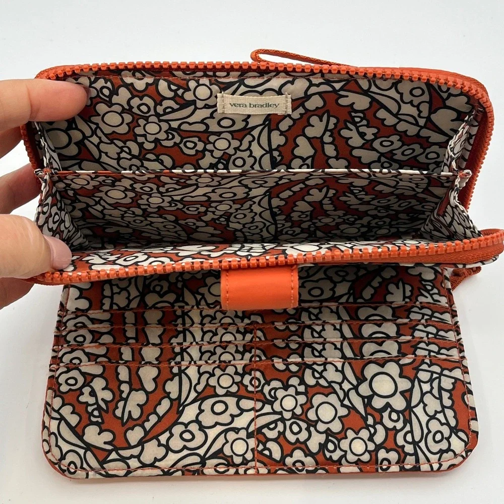 Vera Bradley Quilted Orange Floral Wallet Wristlet Snap Button Zip Around‎